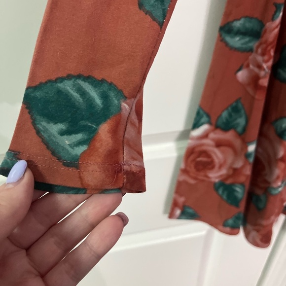 TMG Rose Print Long Sleeve Dress - Picture 3 of 4